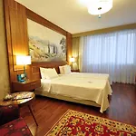 Neorion - Special Class Hotel